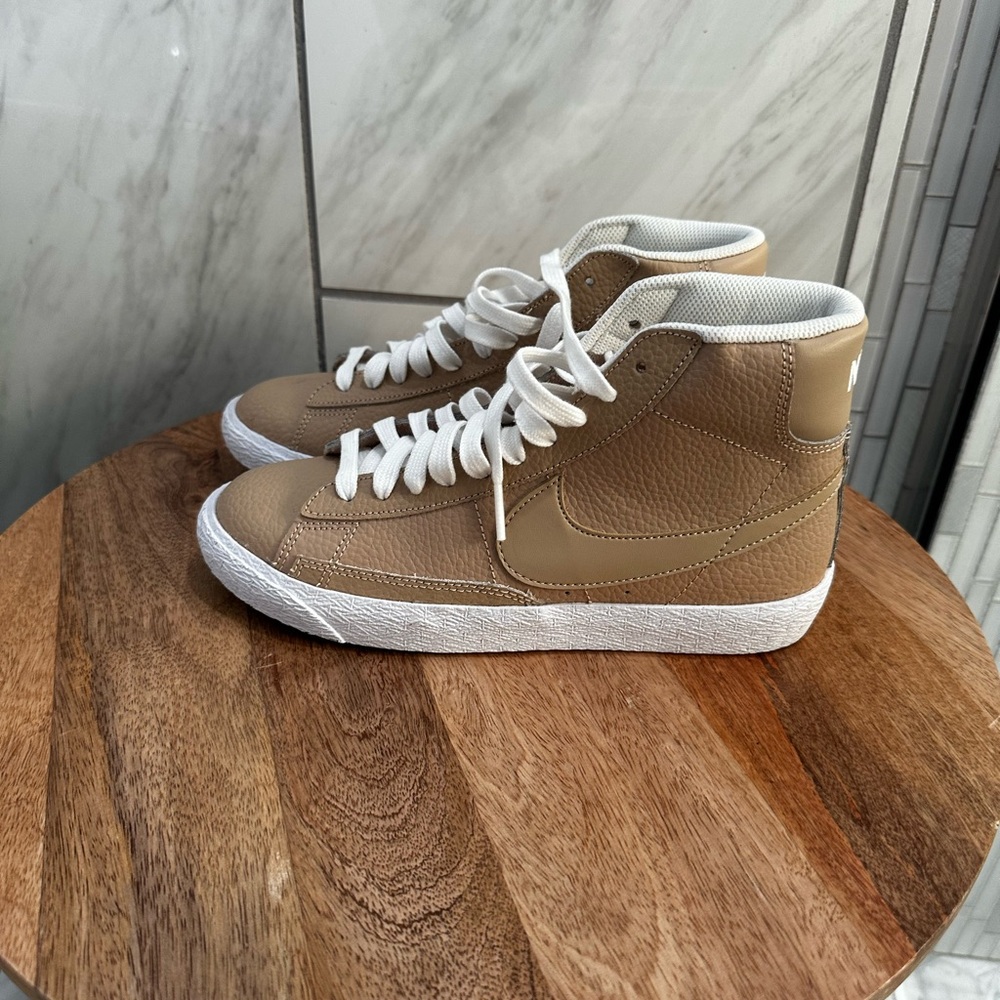 Nike Tan and White Athletic High-Top Shoes